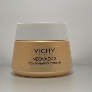 Vichy Neovadiol.
